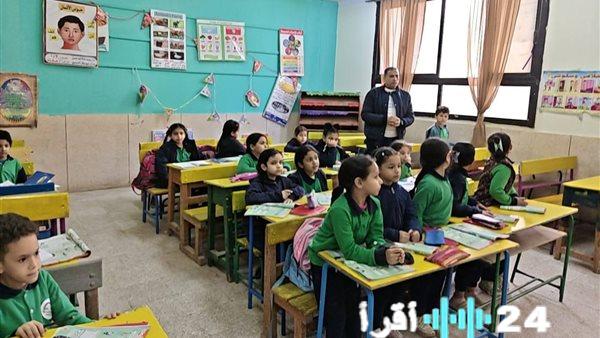 مدير تعليم الجيزة يشن جولات مفاجئة على إدارات حدائق أكتوبر والشيخ زايد و6 أكتوبر بالصور