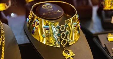سعر الذهب يرتفع وعيار 18 يصل إلى 5674 جنيها