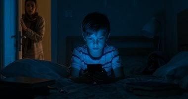 صدمة بالهند: حرمان الهاتف يدفع 3 شقيقات للموت الجماعي