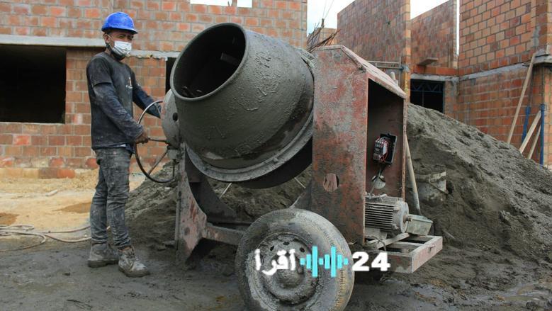 سعر طن الحديد والأسمنت اليوم 15 فبراير 2026 وأحدث التحركات في السوق