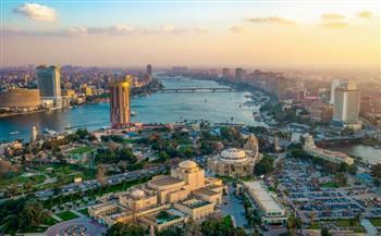 الأرصاد الجوية تكشف عن توقعات الطقس الغد: برودة نهارية وشديدة ليلاً مع الحد الأدنى للصغرى في القاهرة يصل إلى 11 درجة