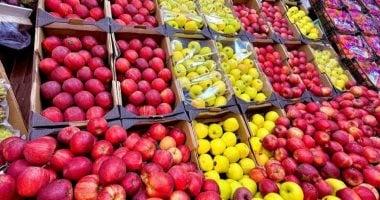 أسعار الفاكهة في سوهاج اليوم: البرتقال يتصدر بـ15 جنيها واليوسفي بـ10 جنيهات