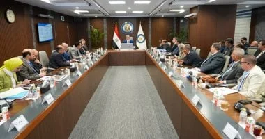 « نحو سماء أكثر أمانًا وكفاءة» تعزيز أمن وفعالية الملاحة الجوية: مقترحات استراتيجية لتحديث محطات وقود الطائرات بأحدث النظم العالمية المعتمدة