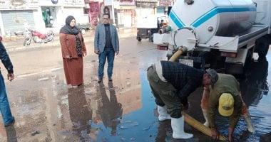 شفط تجمعات مياه الأمطار في مركز تلا بمحافظة المنوفية