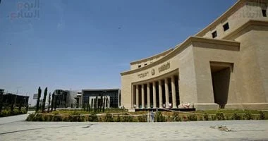 «قفزة دولارية مرتقبة: تحويلات المصريين بالخارج تدعم الاقتصاد» البنك المركزي المصري يكشف عن توقعات بوصول تدفقات المغتربين إلى 41.5 مليار دولار بحلول عام 2025 ضمن خطة استراتيجية لتعزيز الموارد الوطنية