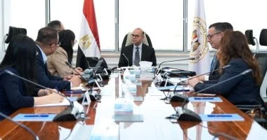 «استثمار نوعي» وزير الاستثمار يستعرض مع “هيميلي” الصينية آفاق مشروع صناعي عملاق بالبلاد