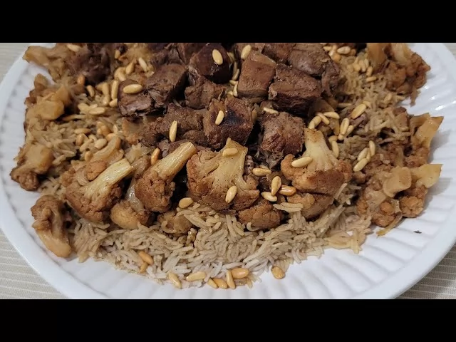 «نصيحة ذهبية لمائدة إفطارك» مقلوبة القرنبيط: وصفة رمضان المتكاملة لإفطار يرضي الذوق والجسم