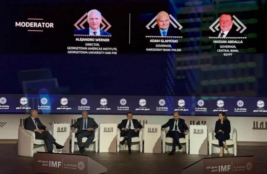 احتياطيات مصر الدولية 52.6 مليار دولار محافظ البنك المركزي يؤكد كفايتها لتغطية واردات 6.3 شهور