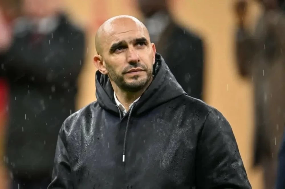 حقيقة استقالة الركراكي بعد خيبة أمل الحلم الأفريقي جدل واسع