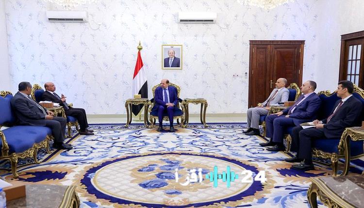 «بشرى سارة لملايين العاملين» الزنداني يوجه بصرف مرتبات شاملة للمدنيين والعسكريين في كافة مؤسسات الدولة