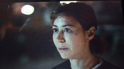 منة شلبي تقترب من إياد نصار في الحلقة 5 من مسلسل صحاب الأرض