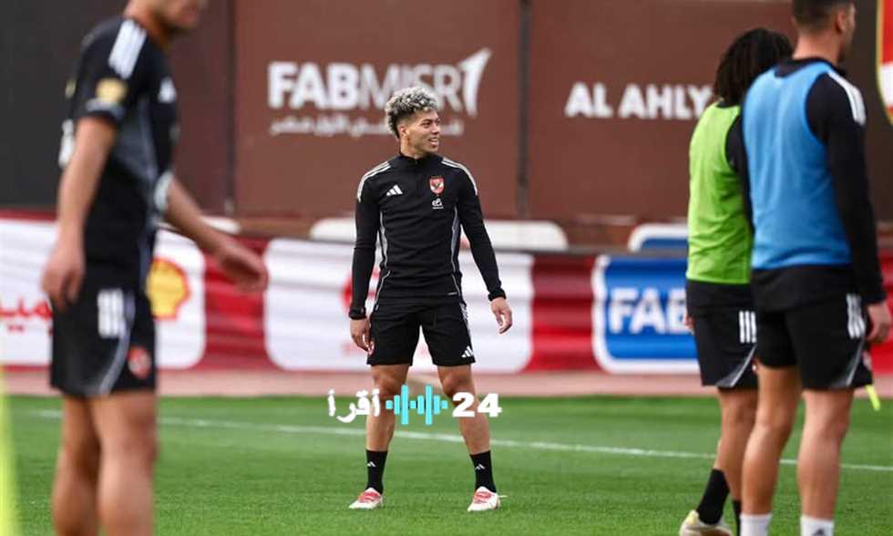 «عودة قوية» إمام عاشور ينضم لتدريبات الأهلي الجماعية استعدادًا لمواجهة الجيش الملكي