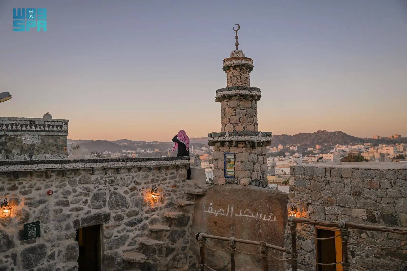 مسجد الصفا: 13 قرنًا من الإرث الإسلامي الشامخ في جبال السراة