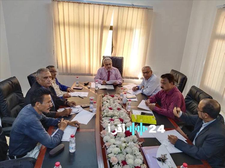 المعهد العالي للقضاء في عدن يحدد موعد امتحانات الدور الثاني لطلبة السنة الثانية