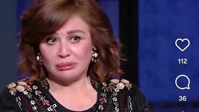 إلهام شاهين توضح حقيقة شرب الخمور في حفل زفاف عائلي