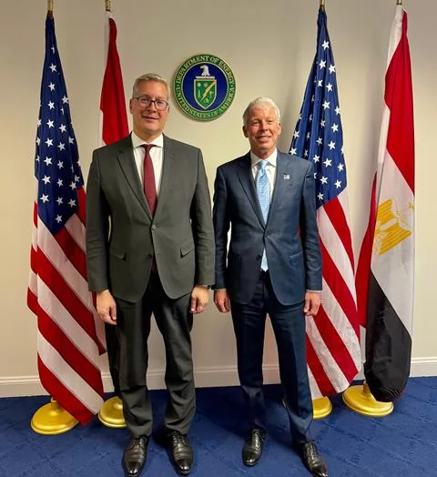 «اجتماع مثمر بين وزير البترول ونظيره الأمريكي لتعزيز التعاون في قطاع الطاقة»