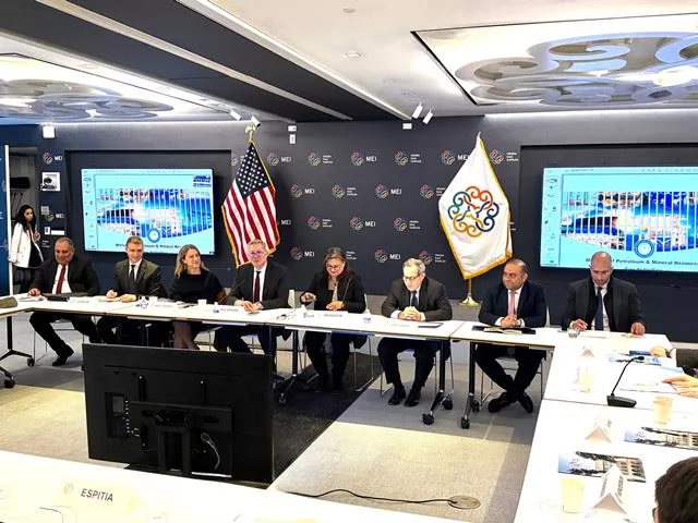 «تفاعل حيوي في معهد الشرق الأوسط بواشنطن: وزير البترول يتحدث خلال لقاء موسع»