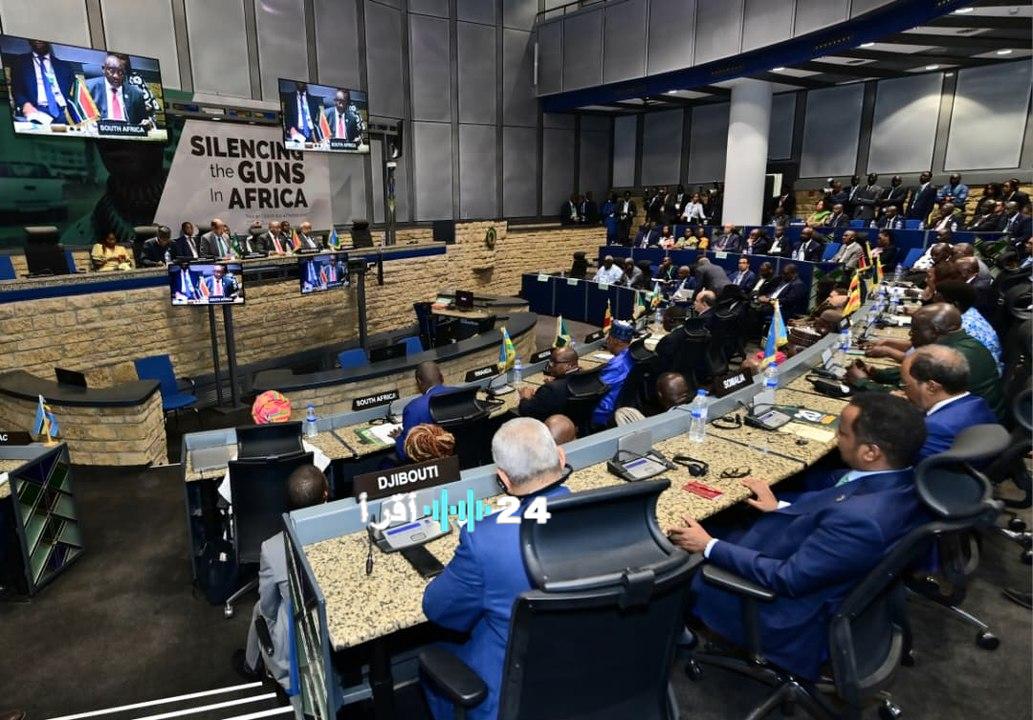 الوزير الأول سيفي غريب يمثل الجزائر في اجتماع قمة الاتحاد الإفريقي حول جنوب السودان بأديس أبابا