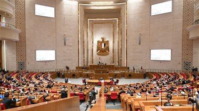 البرلمان يقر اتفاقيات دولية لدعم المناطق العشوائية وتطوير صناعة السيارات صديقة البيئة