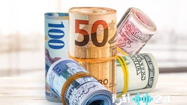 «أسعار العملات الأجنبية تتأرجح في مصر اليوم»