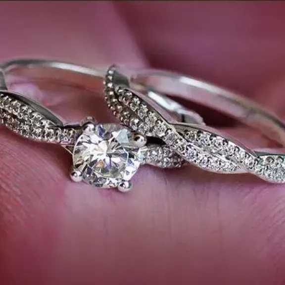 سعر الفضة اليوم الأحد 1 فبراير كبديل لمعدن الذهب الثمين