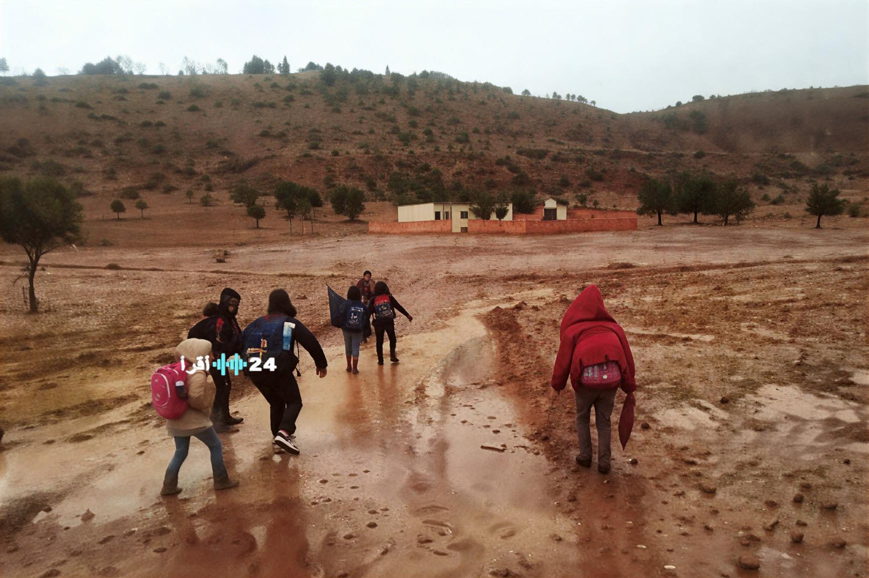 تمديد تعليق الدراسة في جميع مؤسسات إقليم وزان اليوم الإثنين بسبب سوء الأحوال الجوية