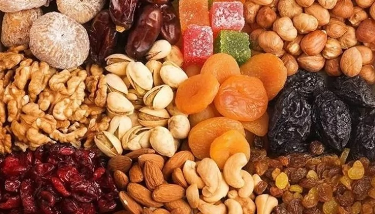 «أسعار ياميش رمضان تتباين في منافذ التموين»