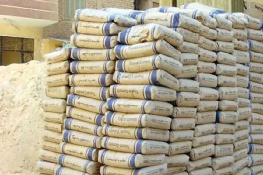 بعد انخفاض 200 جنيه في الأسعار، إليك سعر طن الأسمنت للمستهلك اليوم الثلاثاء