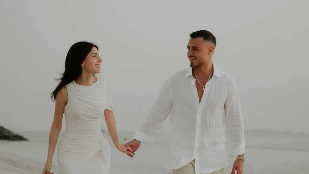 الكشف عن رامي حمدان خطيب سيدرا بيوتي بعد إعلان الخطوبة