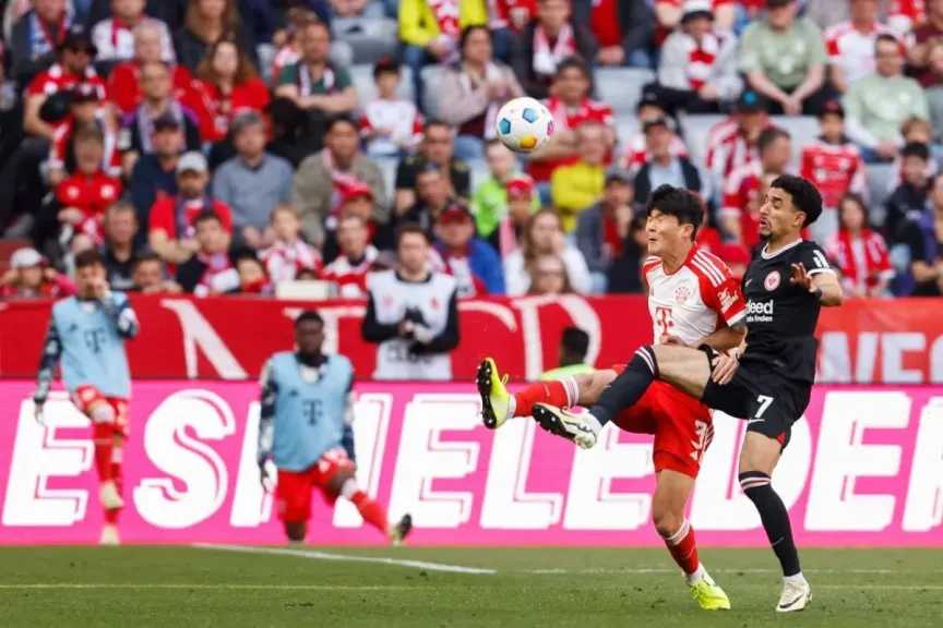 بث مباشر مشاهدة قمة بايرن ميونخ وآينتراخت فرانكفورت في الدوري الألماني اليوم بدون تعليق