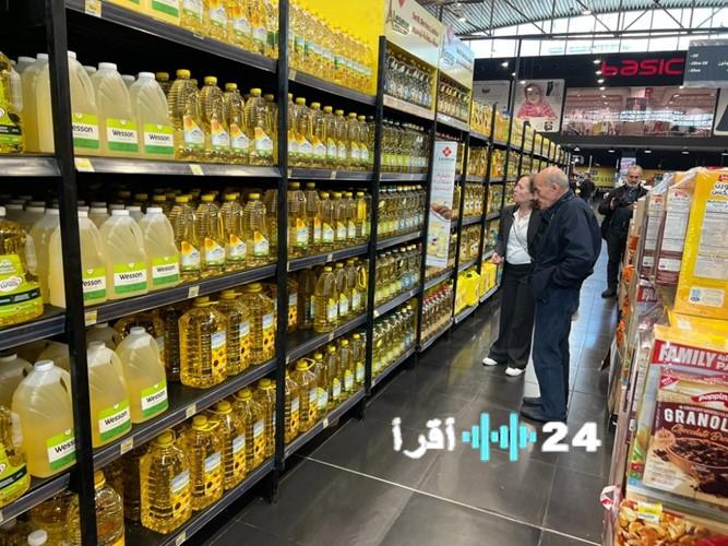 «طاولة بلا خبز» ضريبة البنزين تشعل أسواق لبنان الغذائية وتلتهم قدرة المواطنين الشرائية