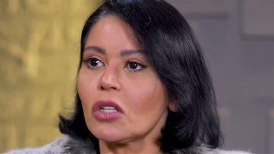 صفعة مدوية لقاء الخميسي تكشف تفاصيل صدمتها بزواج عبد المنصف