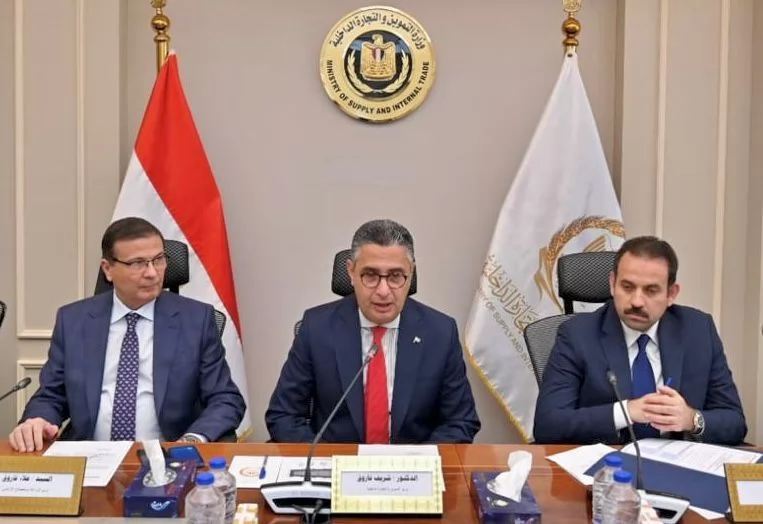 «استيراد دواجن مجمدة لتلبية احتياجات السوق قبيل رمضان»