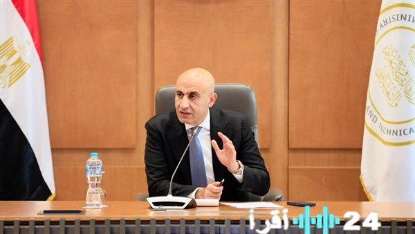 وزير التعليم يحدد شرطًا حاسمًا لتقدم الطلاب إتقان القراءة والكتابة