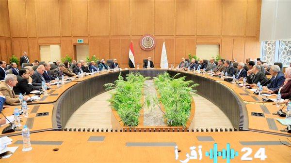 وزير التعليم يصدر توجيهات عليا للمديريات استعدادًا للفصل الدراسي الثاني