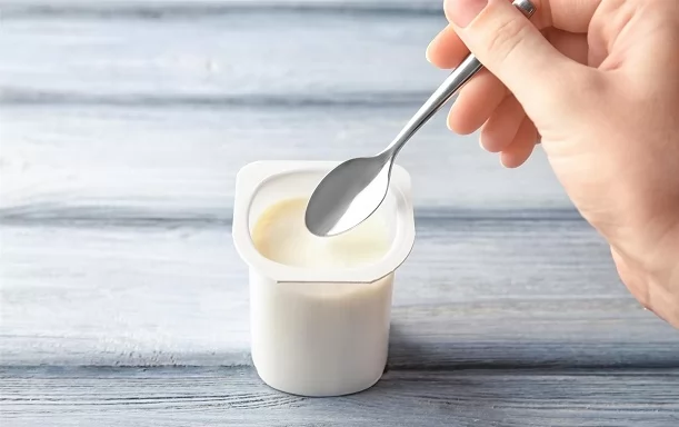 <p>«قوتك الخفية لصيام مريح»
<strong>الزبادي على السحور:</strong> لماذا هو خيارك الأمثل لتعزيز الطاقة والحيوية قبل رمضان وأثناء الصيام؟</p>