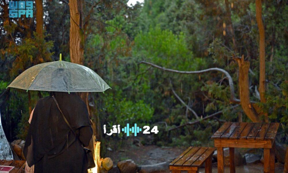 الخرمة تتصدر أمطار السعودية بـ 32 ملم وتكشف تفاصيل سبع مناطق رئيسية
