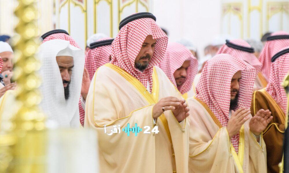 الحرمان الشريفان يؤديان صلاة الاستسقاء دعوات لرحمة ومغفرة إلهية