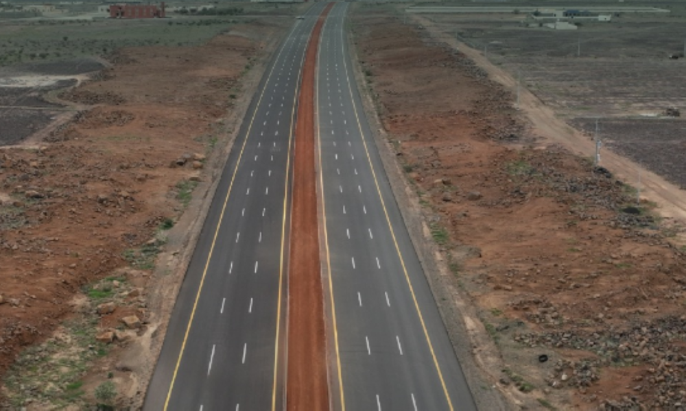 إنجاز شريان حيوي يربط الرياض والرين وبيشة بطول 559 كيلومترًا