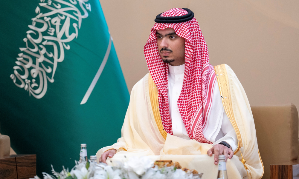 محافظ الدرعية الأمير راكان بن سلمان يتسلم مهامه شاكراً القيادة