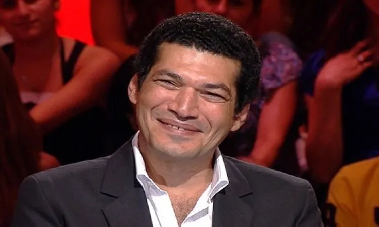 باسم سمرة يكشف سر نومه ليلة كاملة فوق الهرم خشية النزول