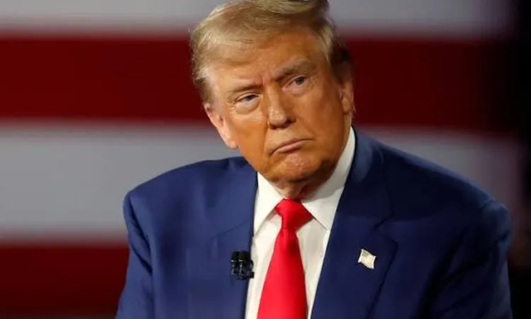 «ترامب يزيد الرسوم الجمركية العالمية إلى 15% في خطوة مثيرة»