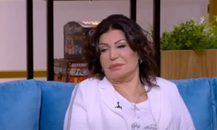 نجوى فؤاد تفتح الصندوق الأسود لعبدالحليم حافظ وتنفي زواجه من سعاد حسني
