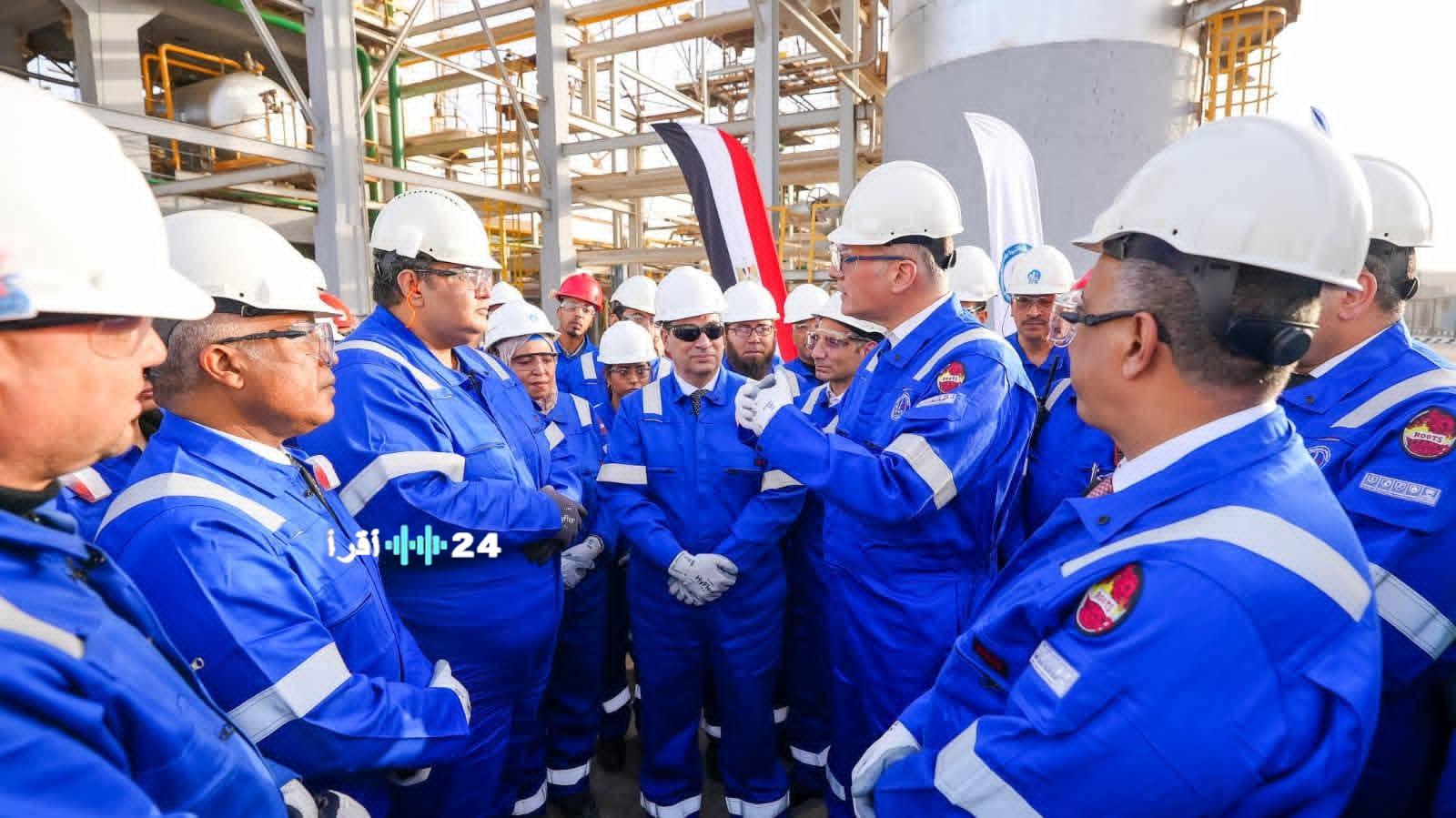 «لضمان الأداء الأمثل» بدوي يتفقد الوحدات الإنتاجية الاستراتيجية لشركة القاهرة لتكرير البترول