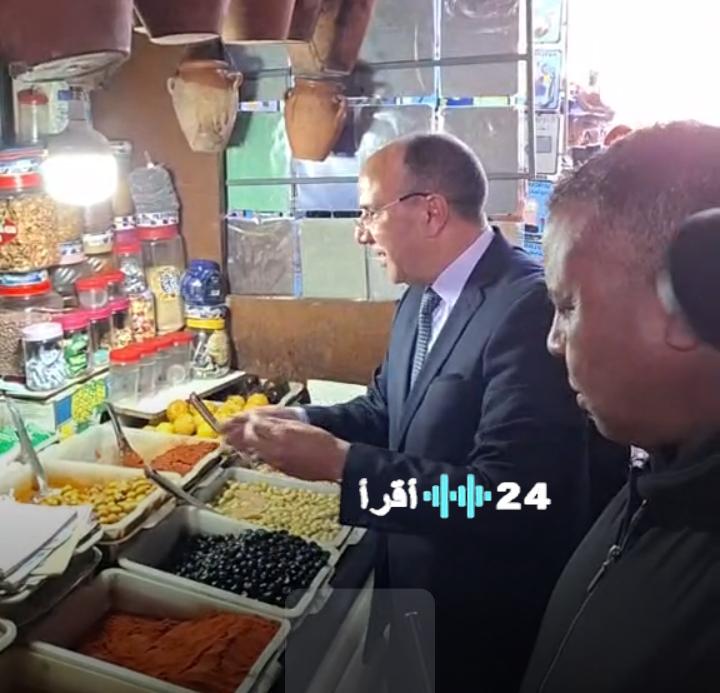 مراكش تشن حملة ميدانية شاملة لضبط الأسعار واستعادة الملك العمومي في ساحة جامع الفنا