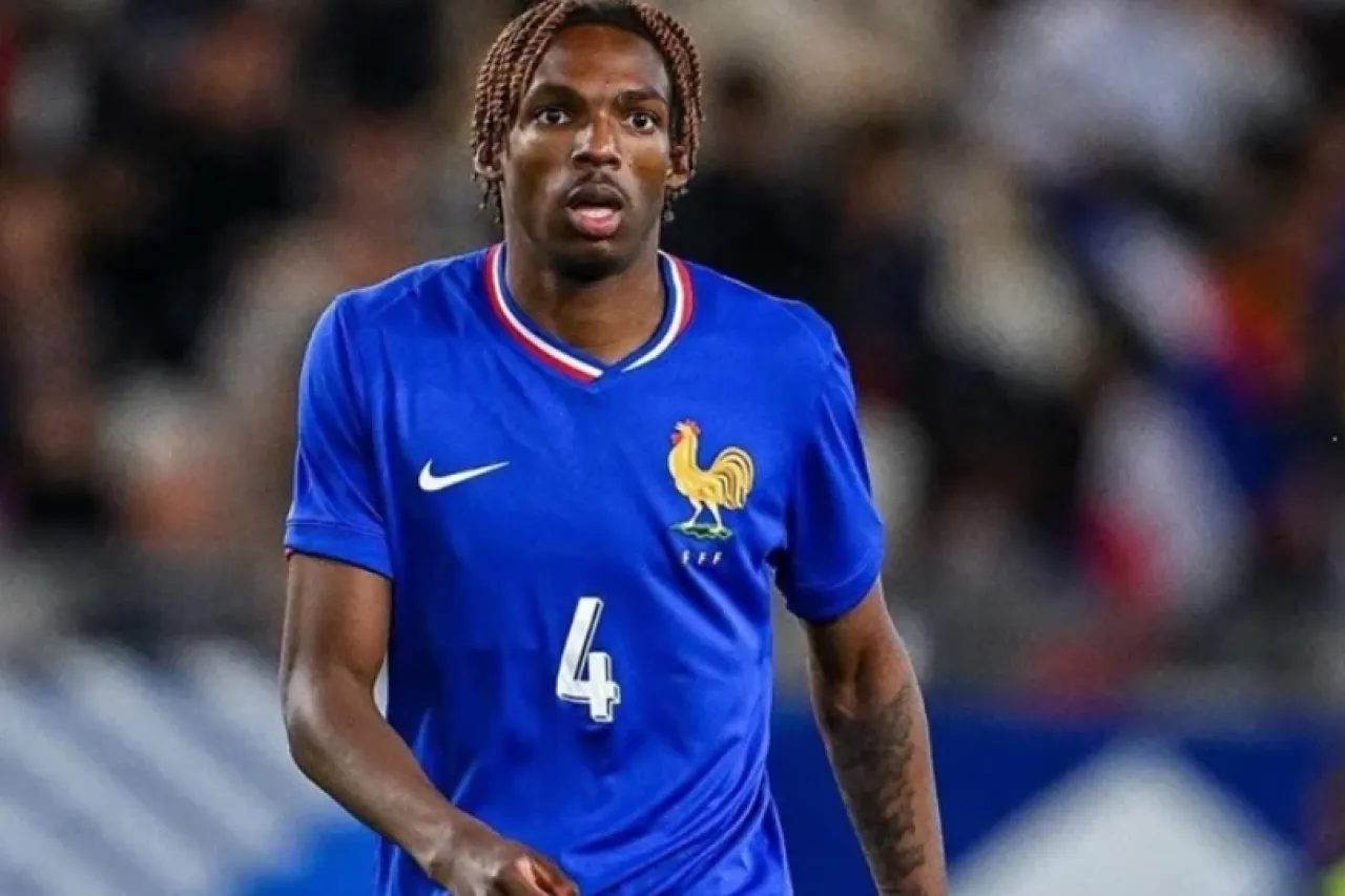 ليفربول يظفر بصفقة المدافع الشاب الأبرز موهبة عالمياً