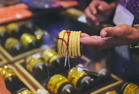 «عاجل: سعر الذهب اليوم في مصر يتجاوز التوقعات الاقتصادية ويثير التساؤلات»