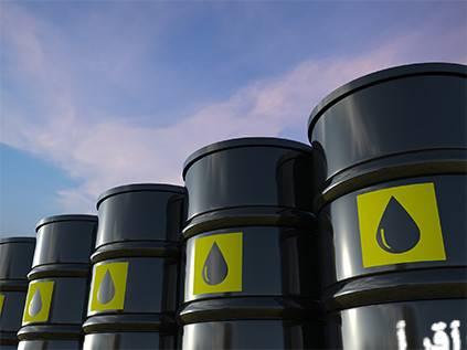 أسعار النفط تتصاعد مع تزايد المخاوف من توتر محتمل بين الولايات المتحدة وإيران