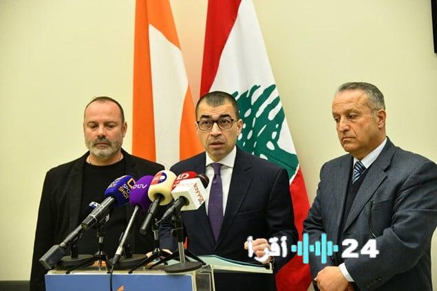 «القانون يواجه التحدي!» سيزار أبي خليل يدين إصرار الحكومة على تقويض سلطة القانون وضرب مبادئه (الصور بعدسة الزميل جورج فغالي)