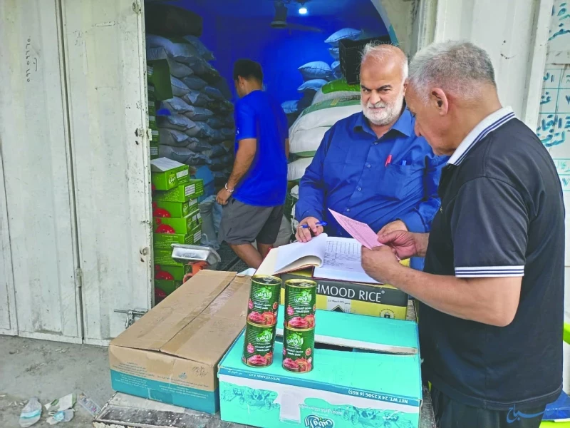 اقتراح بحجب التموين عن الموظفين الذين تتجاوز رواتبهم مليون ونصف شهرياً